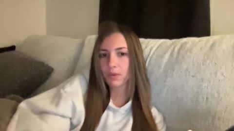 laylahlaylah1 online show from 10/26/25, 10:58