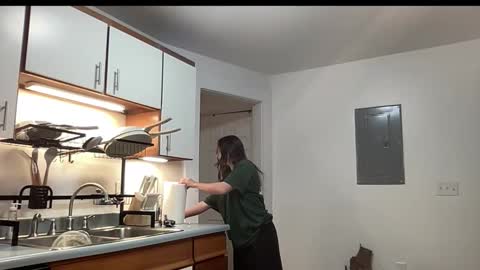 laylahlaylah1 online show from 11/26/25, 11:22