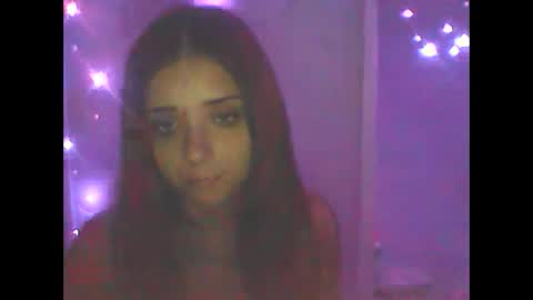 Snapshot of laylakutiex chatting on 09/16/25, 05:19 Layla online show from 09/16/25, 05:19