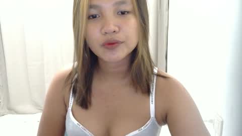 Nimfa online show from 06/04/26, 11:38