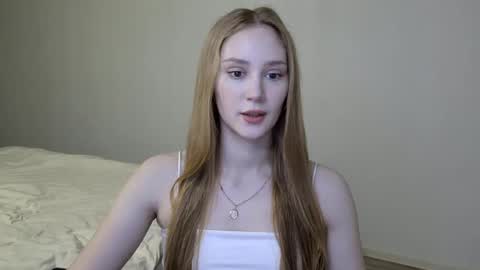 Snapshot of laylapretty001 chatting on 01/27/25, 05:58 LaylaPretty001 online show from 01/27/25, 05:58