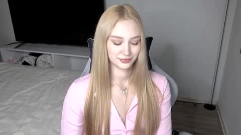 LaylaPretty001 online show from 02/21/26, 09:21