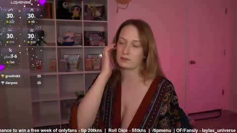 Layla Universe online show from 03/25/26, 01:44