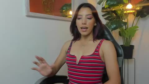 L A Y L A online show from 04/20/26, 12:52