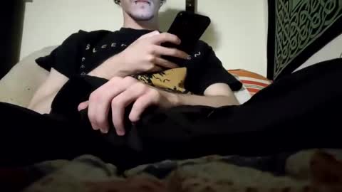 Snapshot of laymetorest420 chatting on 01/28/25, 07:53 Stitch online show from 01/28/25, 07:53