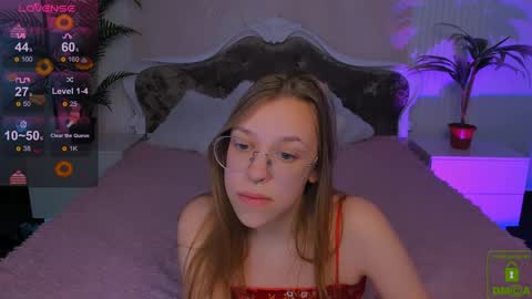 layriantavee online show from 01/04/25, 09:54