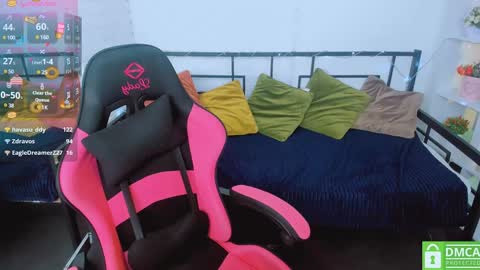 layriantavee online show from 01/16/25, 09:59