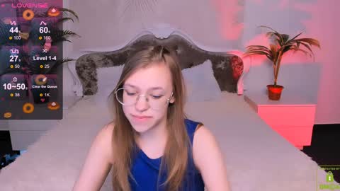 layriantavee online show from 01/17/25, 07:19