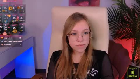 layriantavee online show from 01/28/25, 10:23