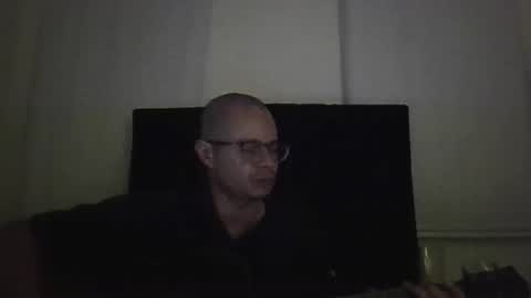 Snapshot of lazy_bad_boy chatting on 05/19/26, 02:51 lazy_bad_boy online show from 05/19/26, 02:51