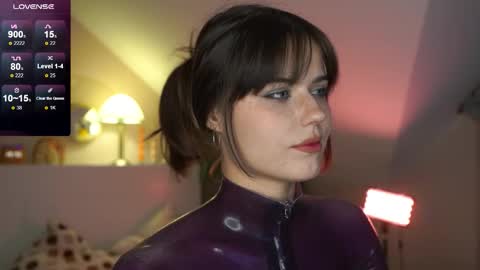 Pansy online show from 11/24/25, 05:34