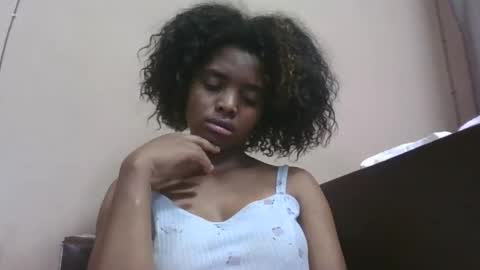 lea96546 online show from 03/25/26, 06:25