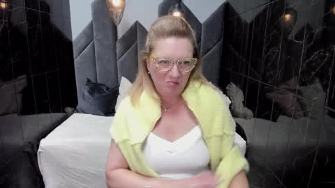 Lea online show from 02/09/25, 11:36