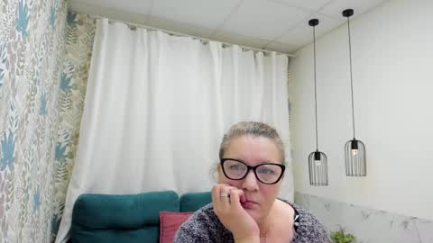 Lea online show from 04/04/26, 05:06