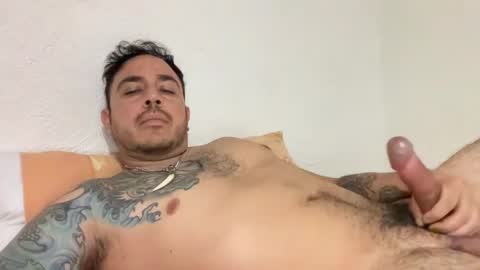 leafar_volkov online show from 10/24/25, 03:52