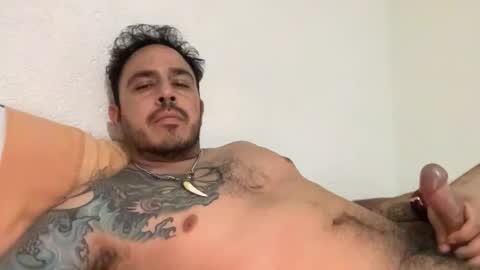 leafar_volkov online show from 11/04/25, 06:23