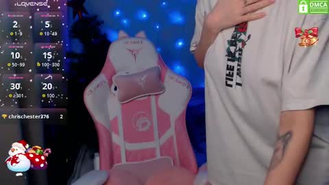 Snapshot of leah__gotty chatting on 12/24/24, 02:54 Leah  Gotty online show from 12/24/24, 02:54