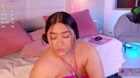 Leah online show from 09/30/25, 04:56