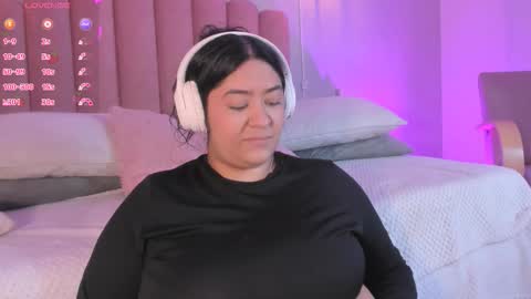 Leah online show from 01/16/26, 03:38