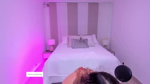 Leah  Greyy online show from 10/27/25, 11:25