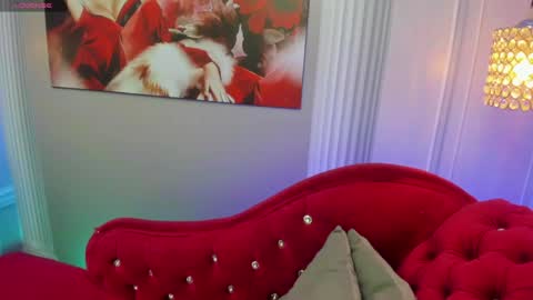 LEAH online show from 04/18/26, 03:10