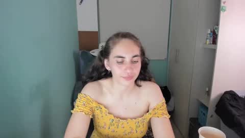 Laura online show from 01/31/25, 01:33