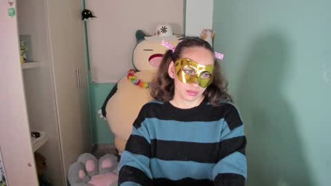 Laura online show from 02/27/26, 01:38