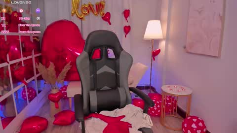 Leah Jones online show from 02/14/26, 04:04