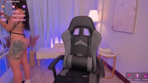 Leah Jones online show from 02/22/26, 12:04