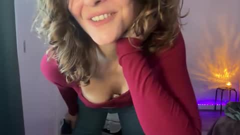 Leah Sparkles online show from 10/14/25, 03:24