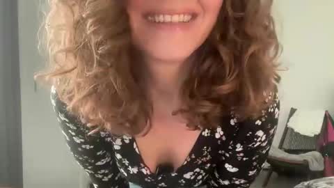 Leah Sparkles online show from 03/17/26, 03:15