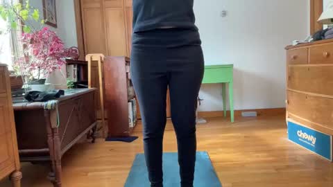 Snapshot of leahwilde chatting on 02/15/25, 03:17 Lee online show from 02/15/25, 03:17