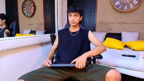 Lean online show from 04/23/26, 03:36