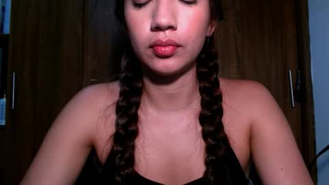 leanaalhub online show from 12/23/25, 01:14