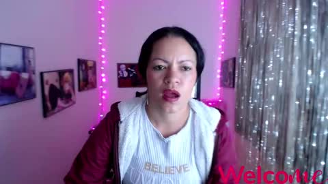 Leandra online show from 02/07/25, 03:30