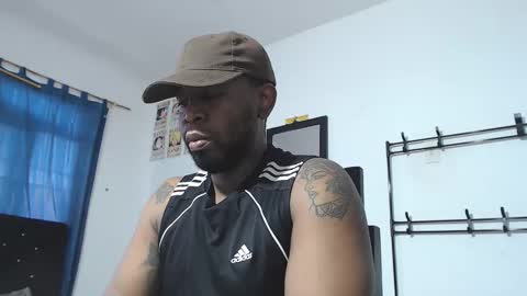 Latino hot online show from 05/24/26, 09:42