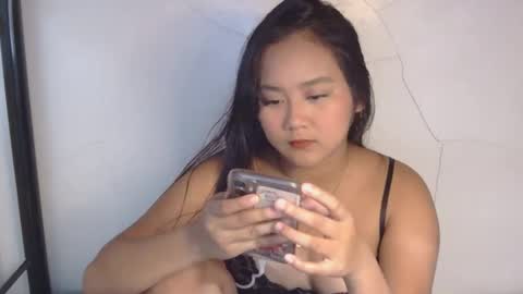 leane online show from 04/23/26, 03:36