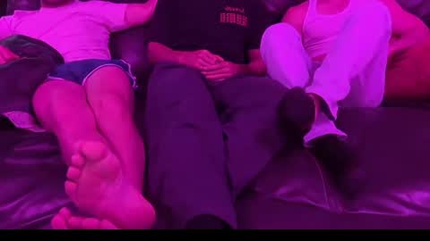 leanfindom8 online show from 04/18/26, 03:54