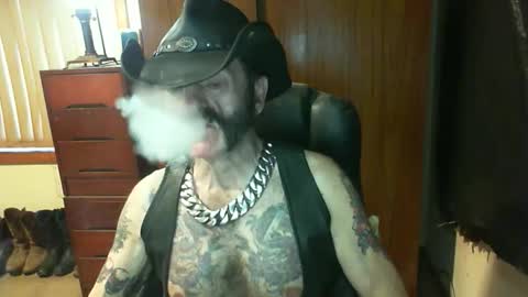 leathergreaser online show from 01/14/26, 07:52