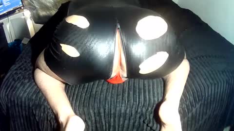Snapshot of leatherman31 chatting on 03/16/26, 09:41 leatherman31 online show from 03/16/26, 09:41