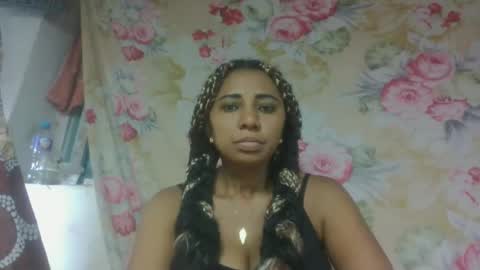 leatiana online show from 04/19/26, 08:13