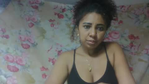 leatiana online show from 04/21/26, 01:42