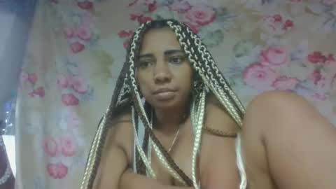 leatiana online show from 04/23/26, 12:29