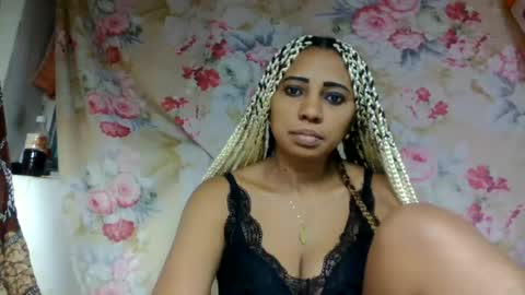 Snapshot of leatianaa chatting on 06/19/26, 09:24 leatianaa online show from 06/19/26, 09:24