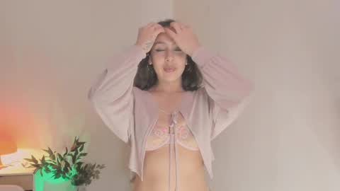 Dani  online show from 11/12/25, 04:24