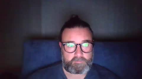 lecheare28 online show from 03/01/25, 08:42