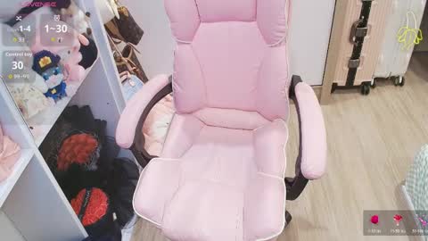 Lee online show from 04/23/26, 12:29