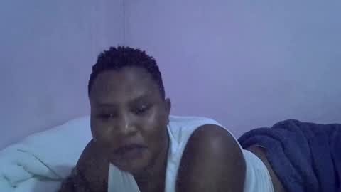 Snapshot of leekekee chatting on 10/14/25, 05:03 leekekee online show from 10/14/25, 05:03