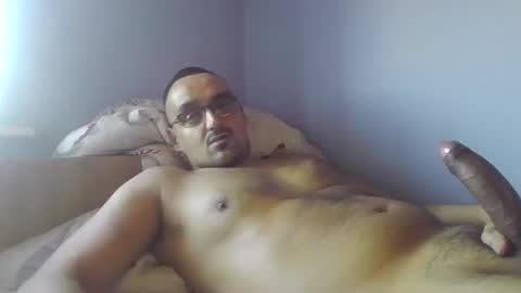 Snapshot of leemo2021 chatting on 01/02/25, 01:19 leemo2021 online show from 01/02/25, 01:19