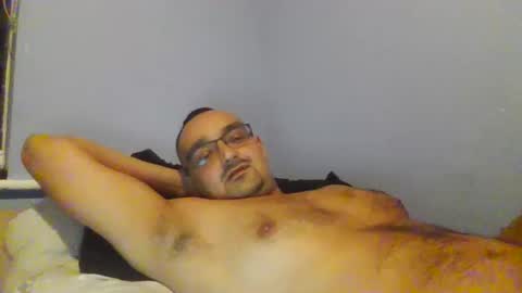 Snapshot of leemo2021 chatting on 01/21/25, 12:25 leemo2021 online show from 01/21/25, 12:25